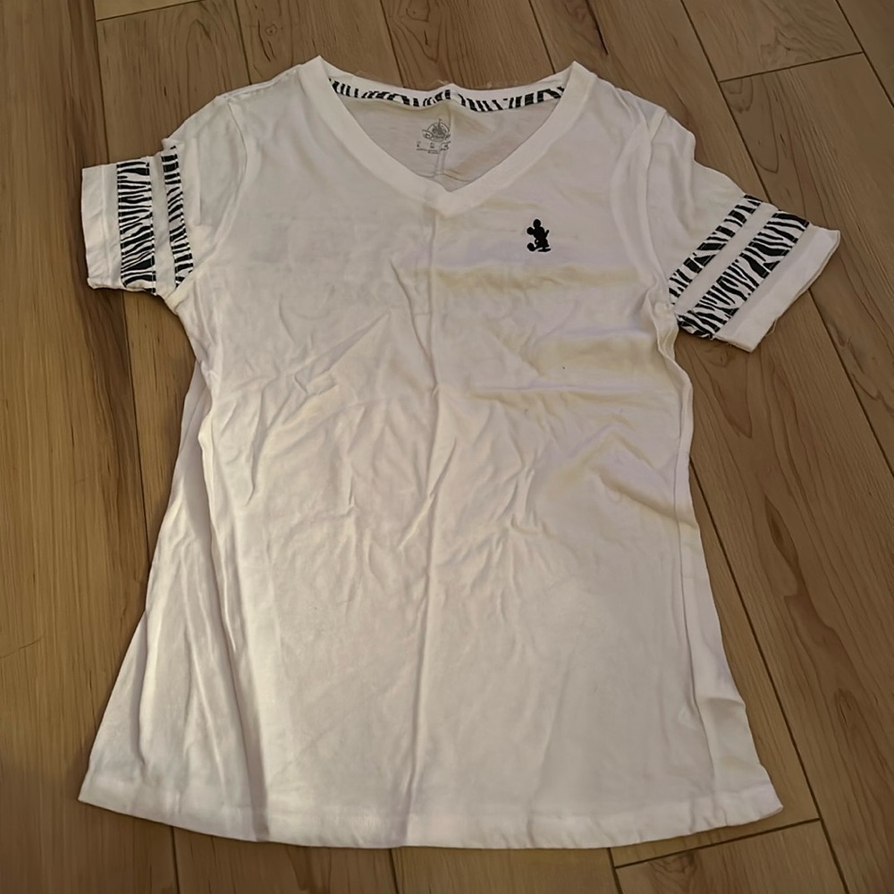 Disney tshirt
